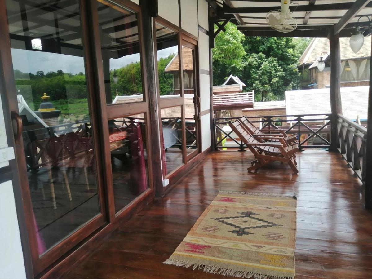 Chateau Orientale Resort Luang Prabang Bagian luar foto
