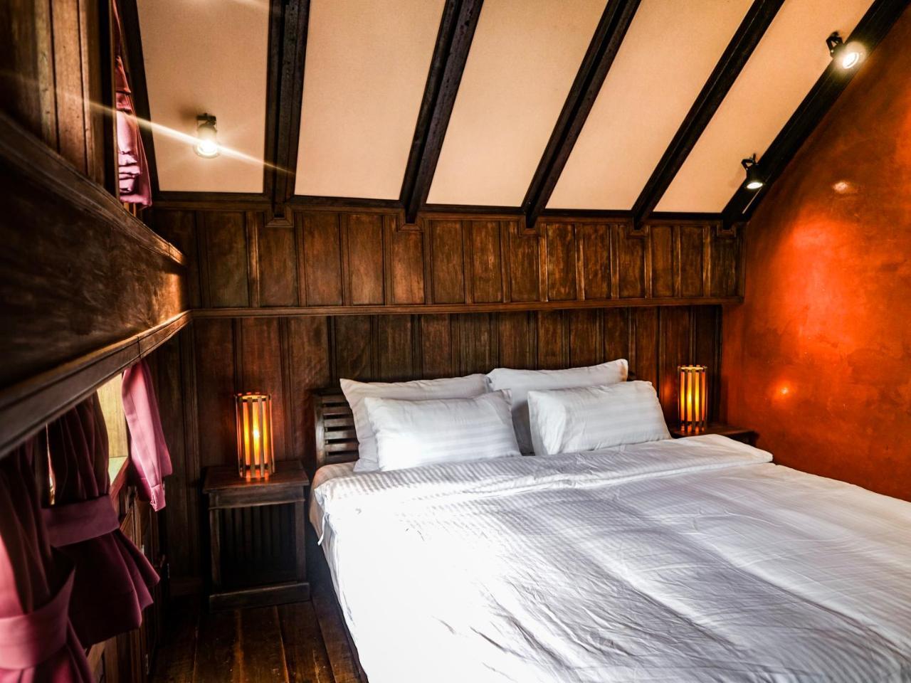 Chateau Orientale Resort Luang Prabang Bagian luar foto
