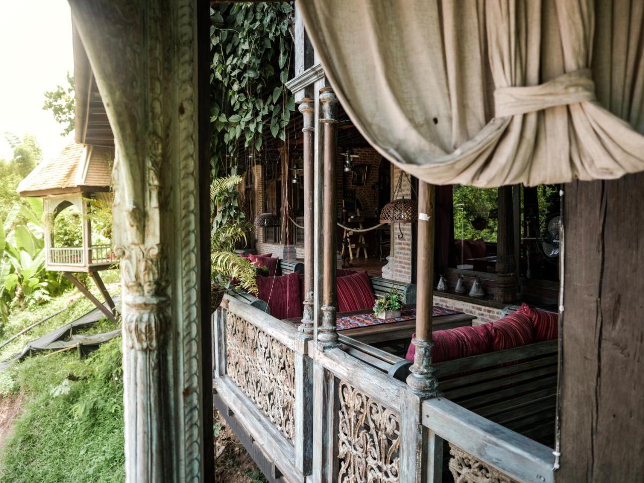 Chateau Orientale Resort Luang Prabang Bagian luar foto